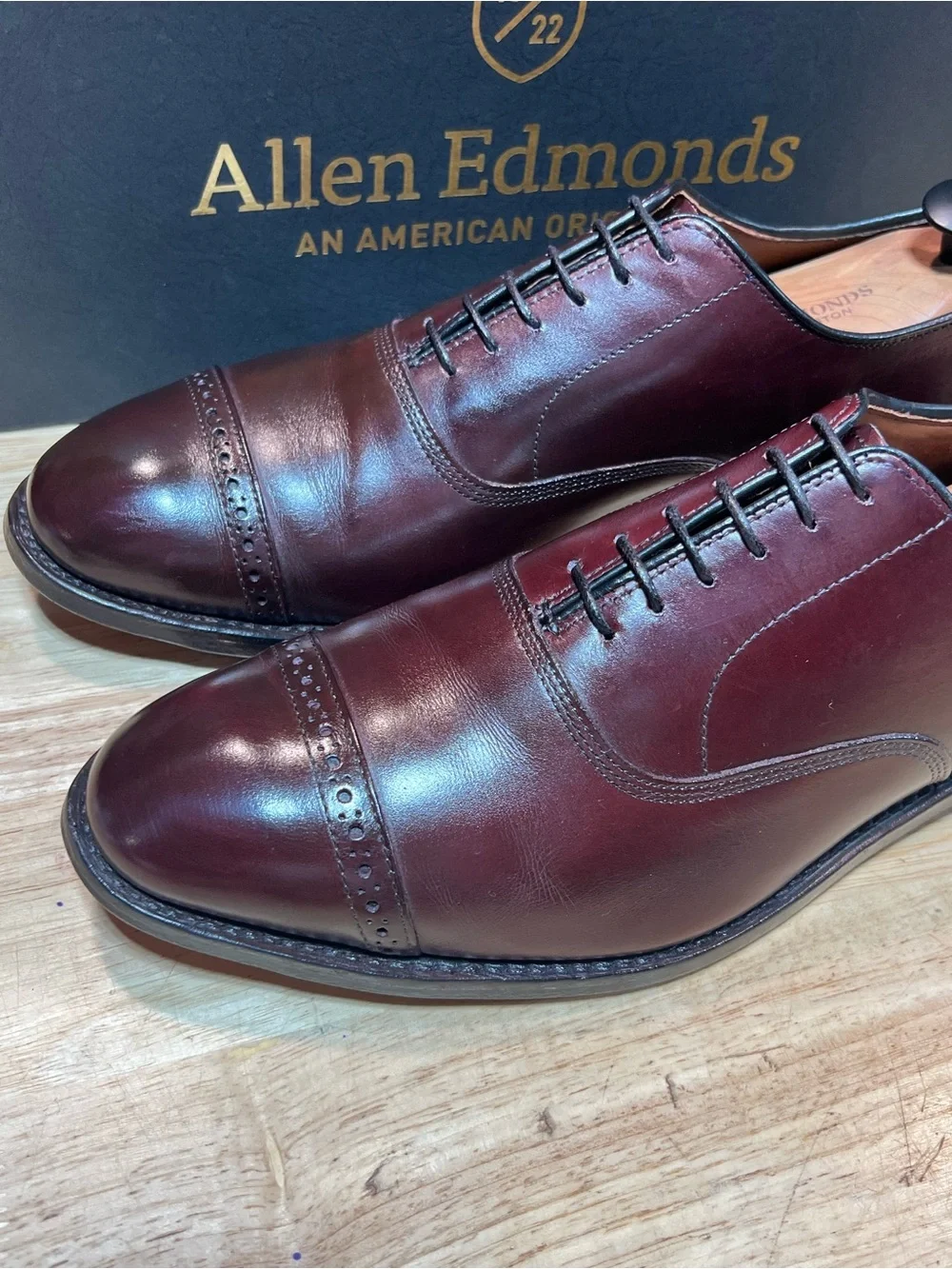 Allen Edmonds Fifth Avenue Men’s Burgundy Leather Cap Toe Oxfords Sz 10.5 3E
